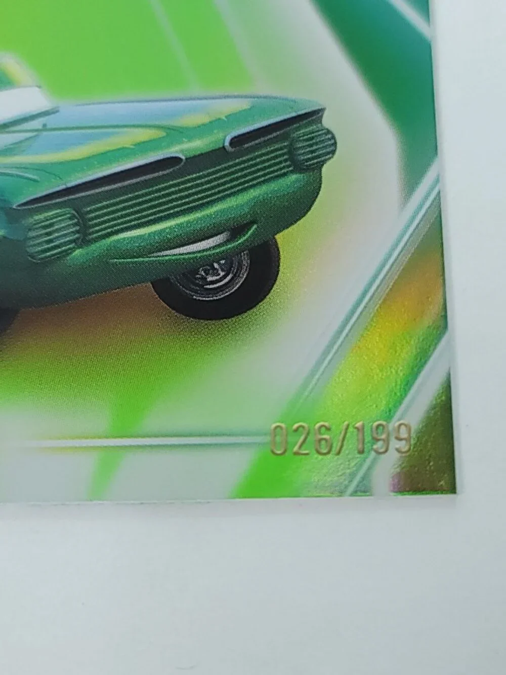 Ramone Topps 2026 Disney Neon Holo Parallel Refractor Limited 026/199 - Picture 2 of 4